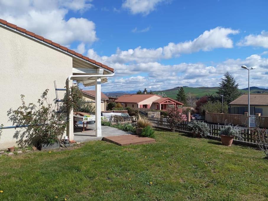 Maison 6 Personnes Billom Exterior foto